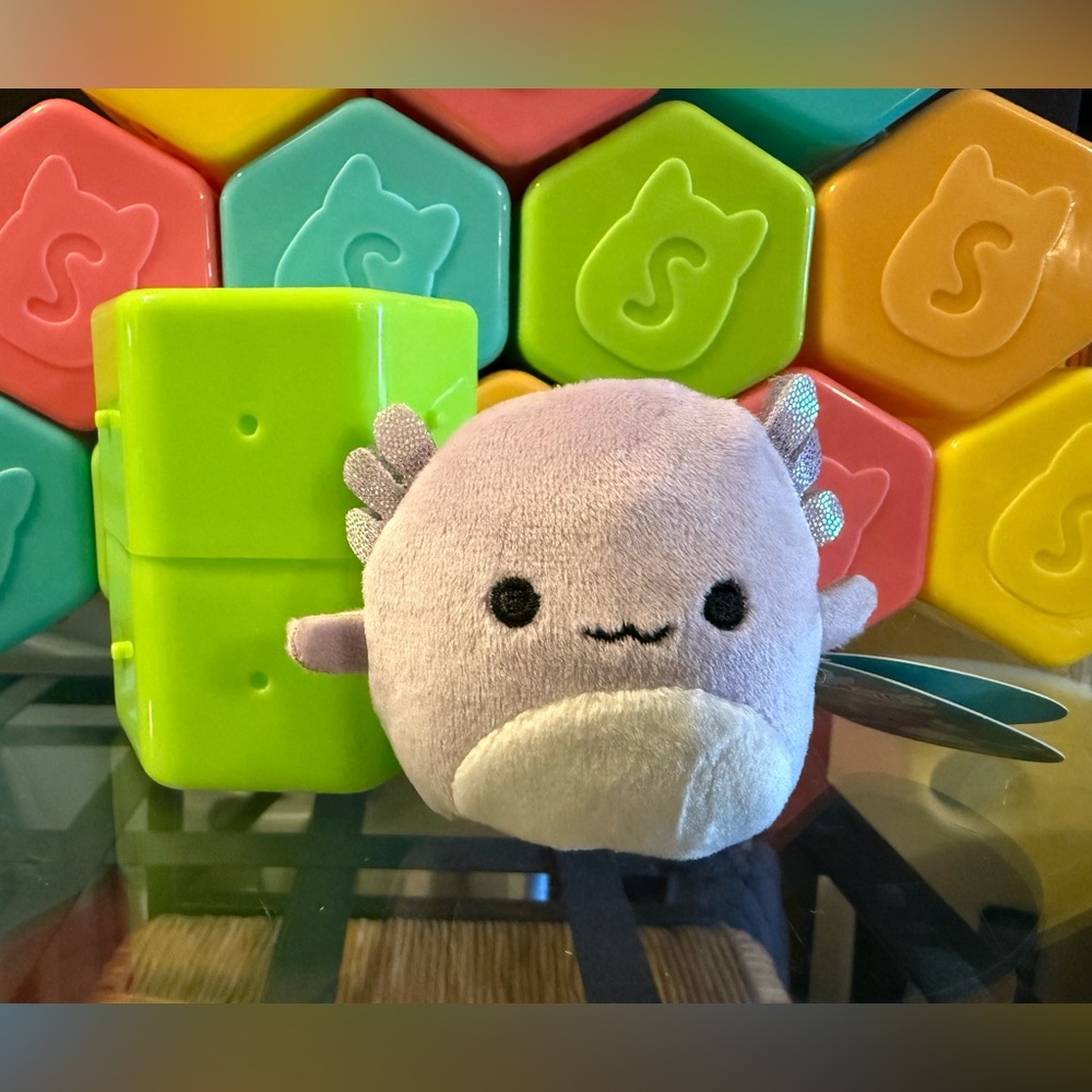 MONICA Squishmallows Axolotl Micromallows 2.5" NWT Plush- S1 - Picture 2 of 3